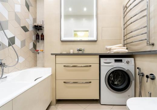 Как правильно установить стиральную машинку в маленькой ванной комнате